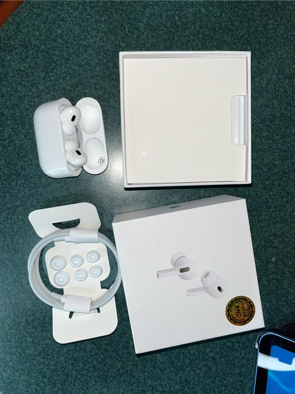 Audífonos Airpods Pro 2 Generación 1.1